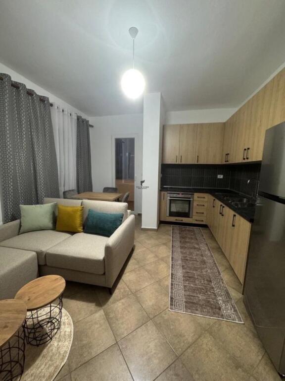 APARTMENT FOR RENT 1+1 PARIS COMMUNE 500 EURO