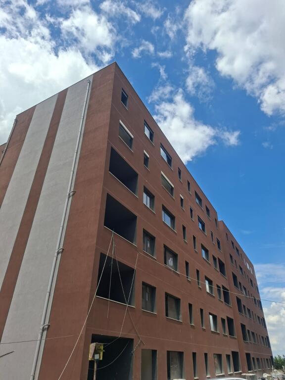 Apartment 2+1+2 for sale Elbasan Street 180,000 euros