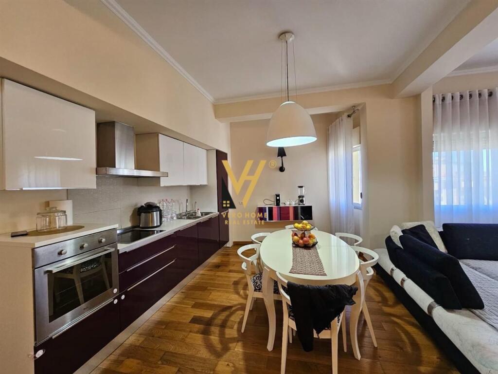 SHITET APARTAMENT 2+1+BLK TE RRUGA PETI LIQENI THATE 273.000 EURO
