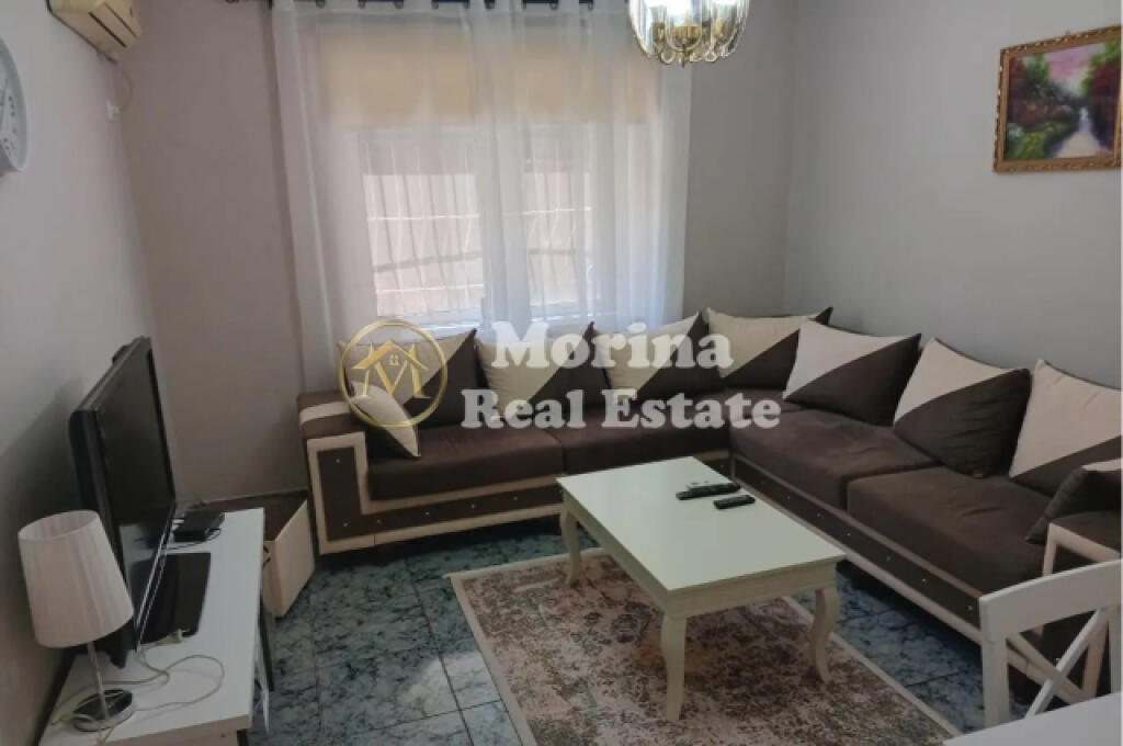 Affitto, Casa Privata 2+1, Centro, 700 euro/mese
