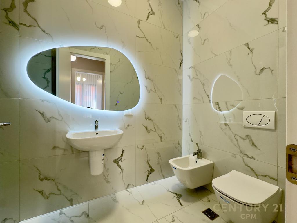 APPARTAMENTO MODERNO 2+1+2 CON POSTO AUTO – COMPLESSO "DELIJORGJI"