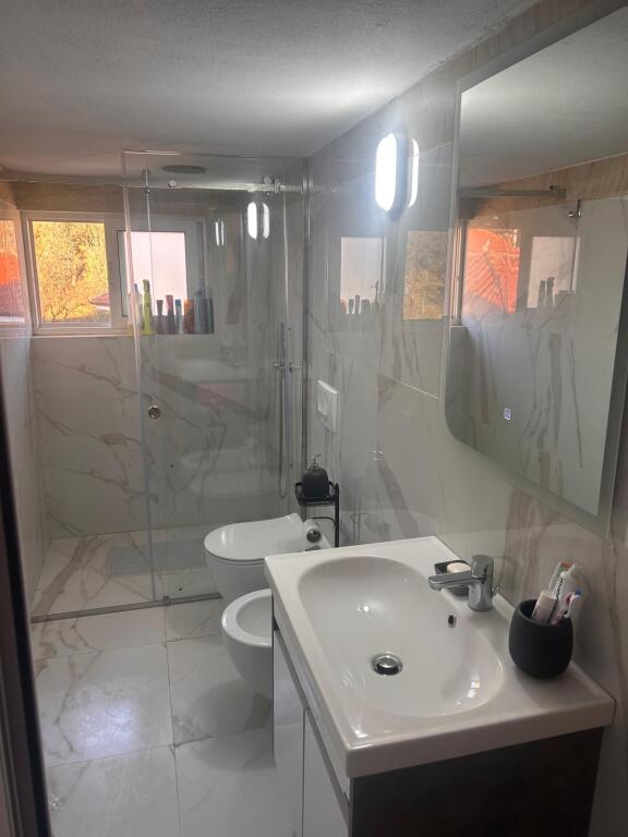 4th floor of a private villa for rent, Mullet, Tirana