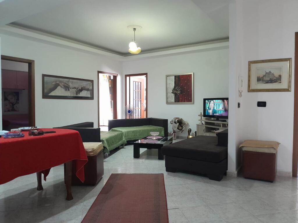APARTAMENT 3+1 NE SHITJE - RRUGA E KAVAJES