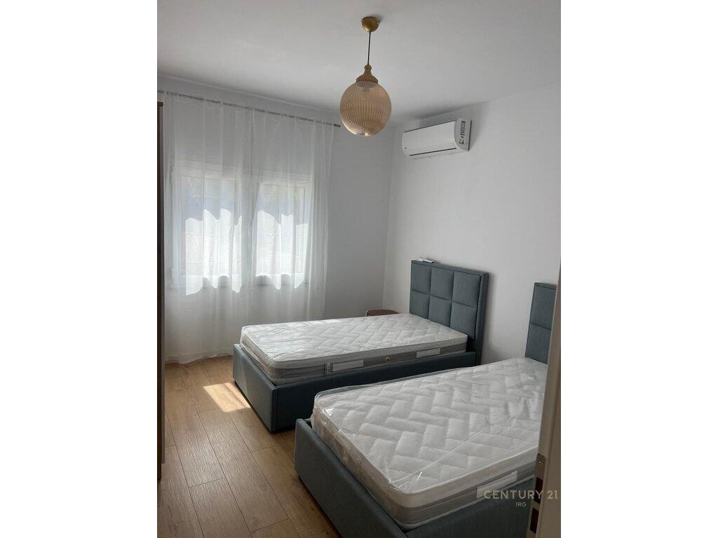 🏢 Appartamento 2+1 in Affitto – Viale Zogu i Parë, Tirana