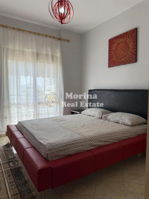 Qera, Apartament, 2+1,21 Dhjetori, 700 euro/muaj