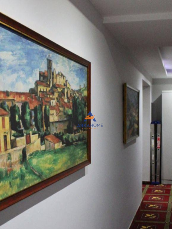 LOCALE COMMERCIALE HOTEL IN AFFITTO 500M2 "DA DRITAN HOXHA, LAPRAKE" 7500 EURO.