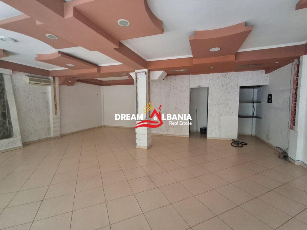 Jepet ambient biznesi me qera Qytet Studenti Tirane ID (42611337)