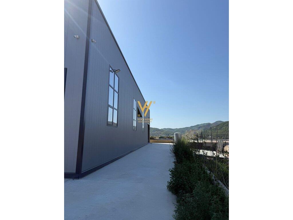 WAREHOUSE AND LAND 4900 M2 FOR SALE IN VAQARR 1,500,000 EURO