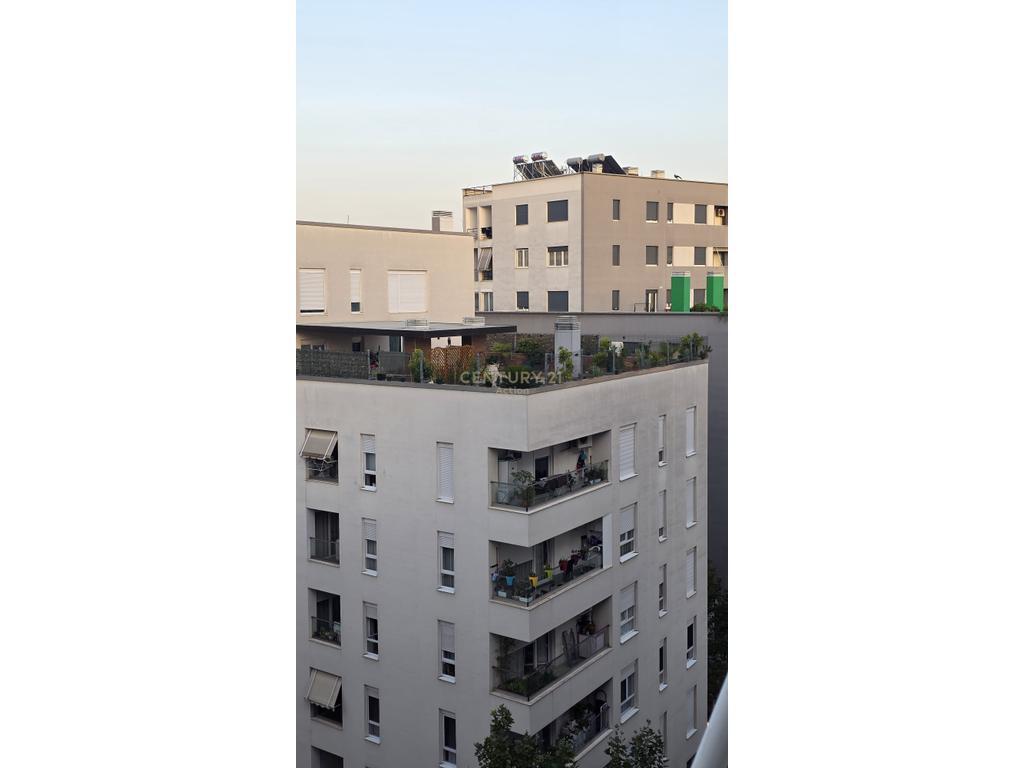 🏢 Shitet Apartament 1+1 – Kompleksi Magnet, Tiranë