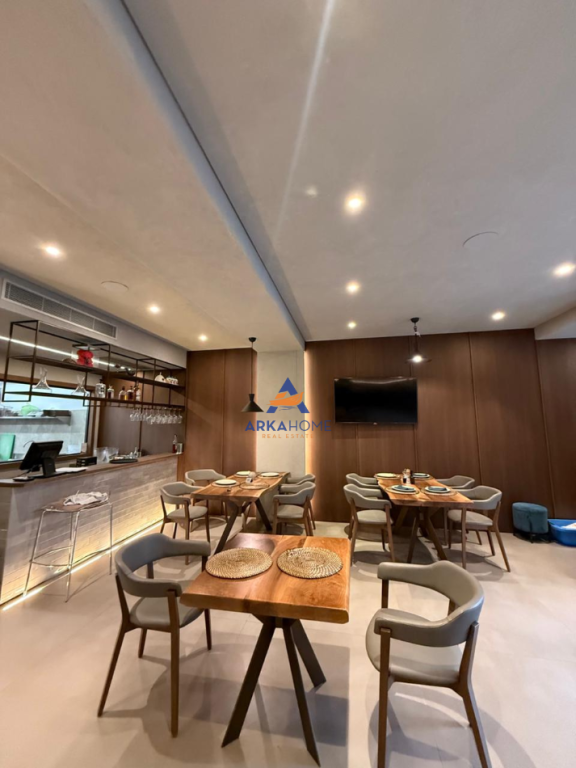 RISTORANTE IN AFFITTO 110M2 "REZIDENZA KODRA E DIELLIT 1" 1500 EURO.