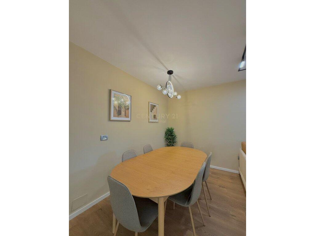 🏠 In Affitto – Appartamento 2+1 | Comune di Parigi, Tirana