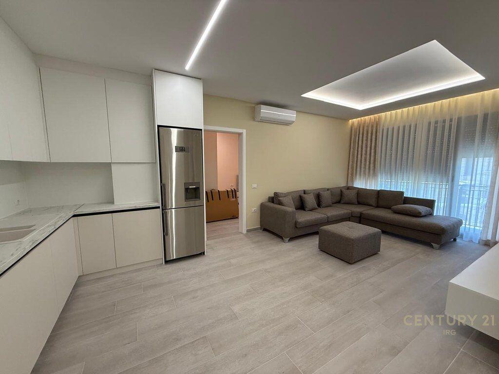 FOR RENT APARTMENT 2+1+2+ PARKING SPACE AT DRY LAKE!