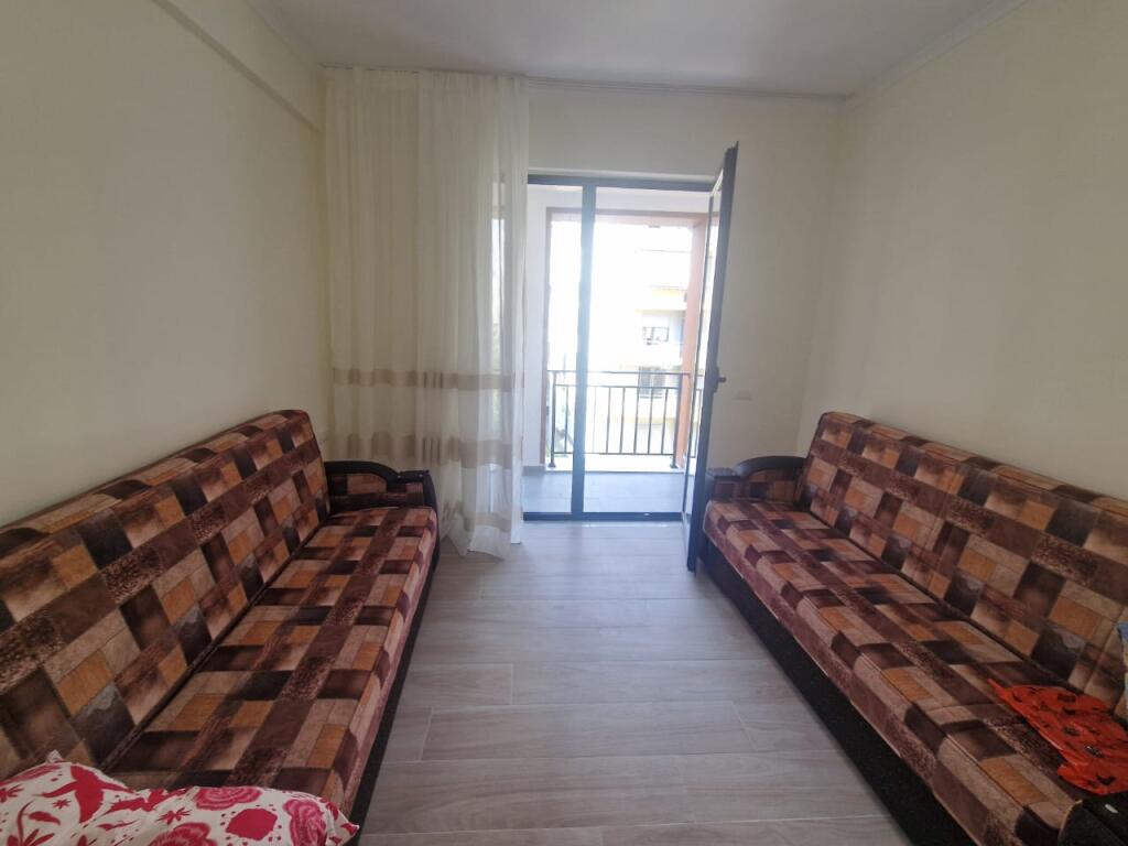 Jepet me qera apartament 1+1 ne Astir te kompleksi "Urban Gate".