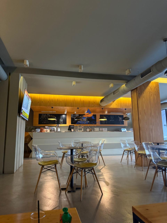 BAR FOR RENT 162M2 "REZIDENCA KODRA E DIELLIT 1" 1600 EURO.