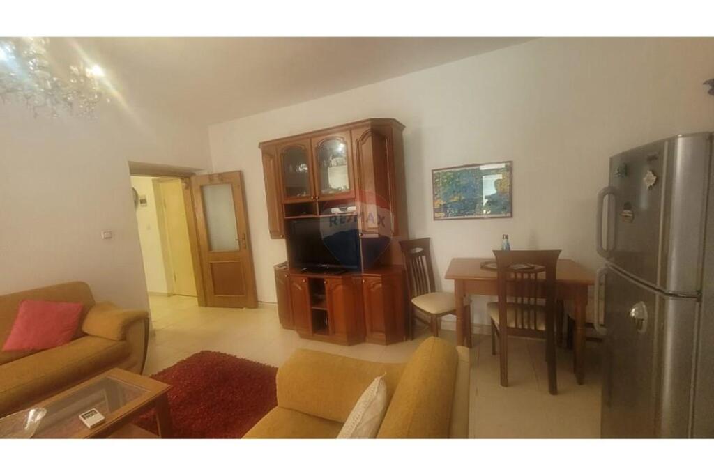 Apartament 1+1 per qira Vasil shanto !