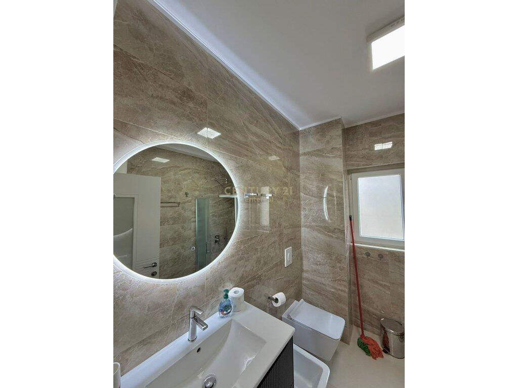 🏠 In Affitto – Appartamento 2+1 | Comune di Parigi, Tirana