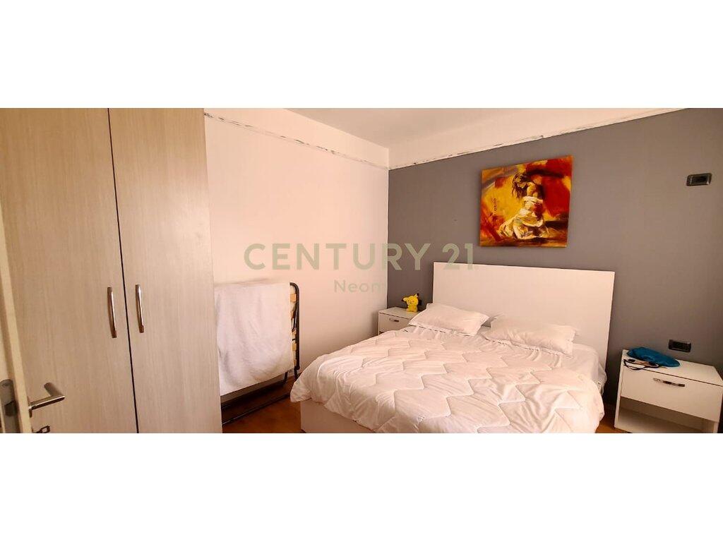 Apartament 1+1 me qera ne Qender te Tiranes