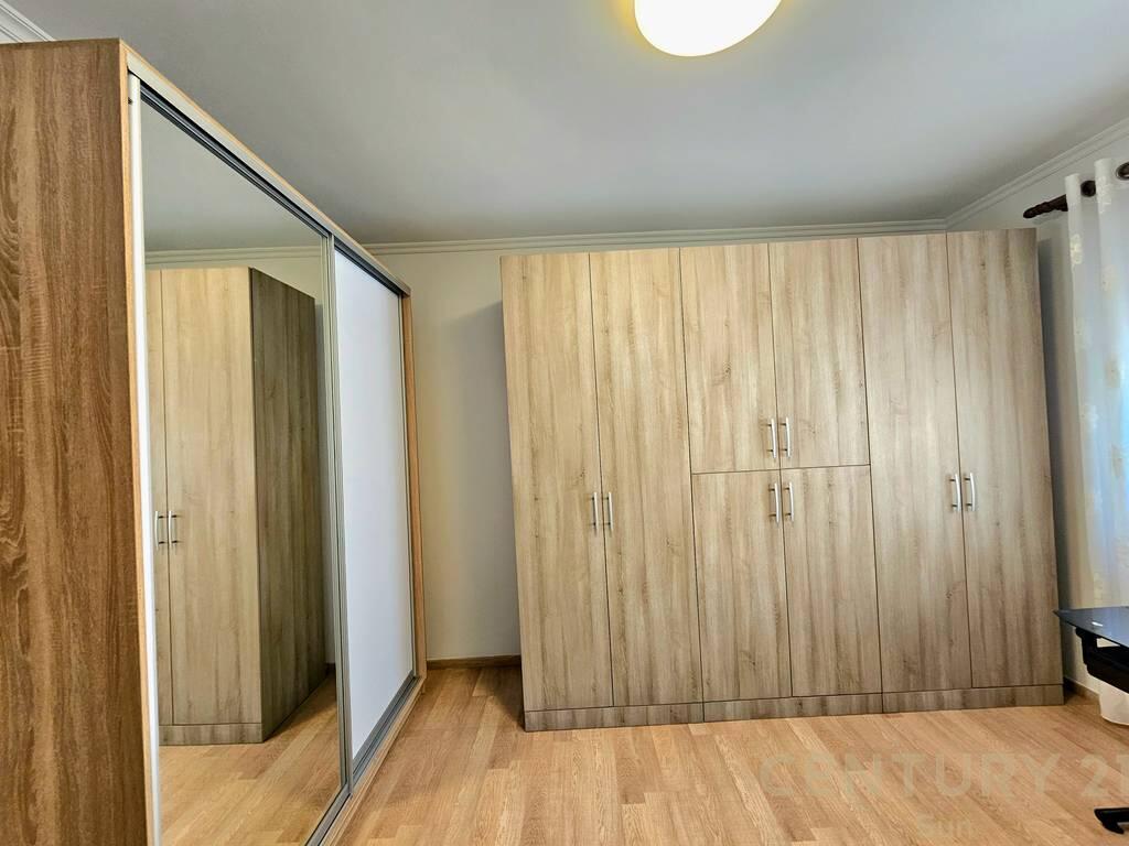 APARTAMENT 2+1+2 PER QIRA, Astir
