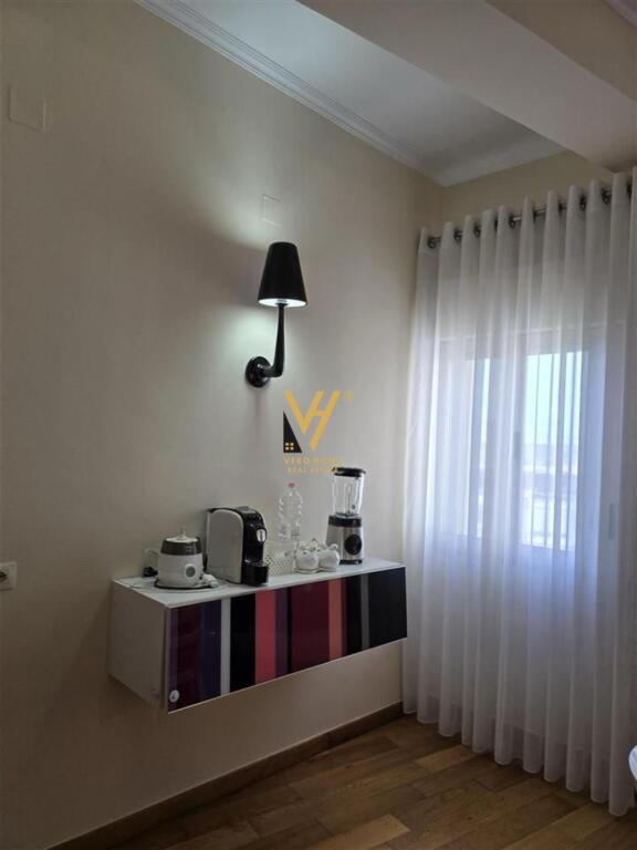 SHITET APARTAMENT 2+1+BLK TE RRUGA PETI LIQENI THATE 273.000 EURO