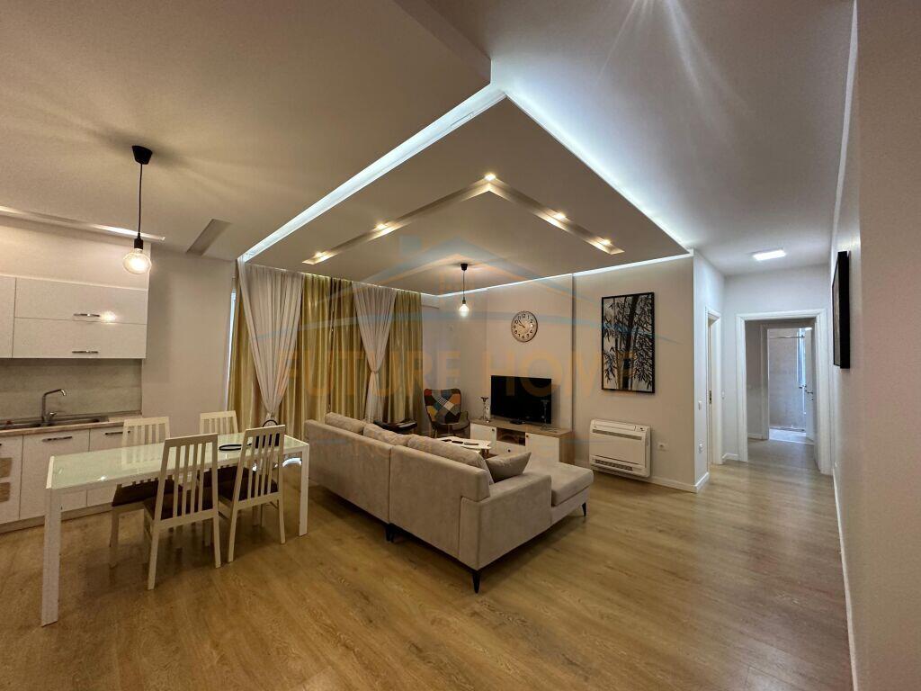 Shitet, Apartament 2+1+2, Liqeni i Thate