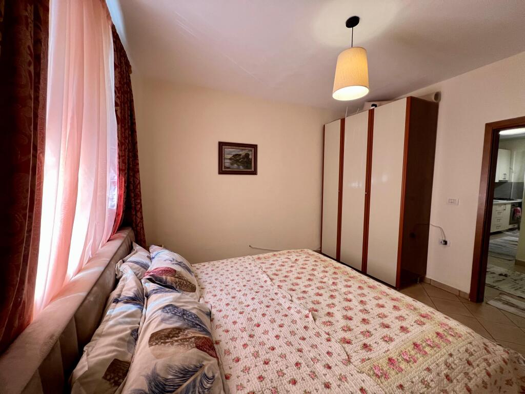 Affitto, Appartamento 1+1, ”21 Dhjetori” - Tirana.