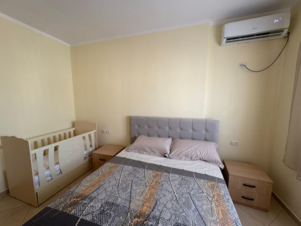 🏡 In Affitto – Appartamento 1+1 vicino alla Chiesa Ortodossa, Vlora
