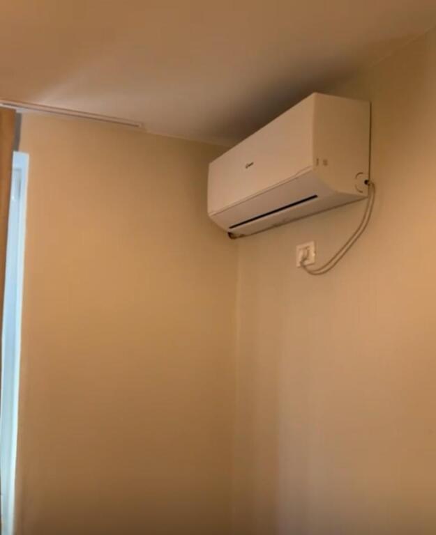 Jepet me qera apartament 1+1