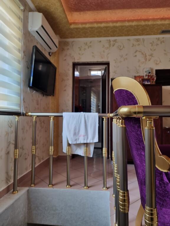 Business premises for rent