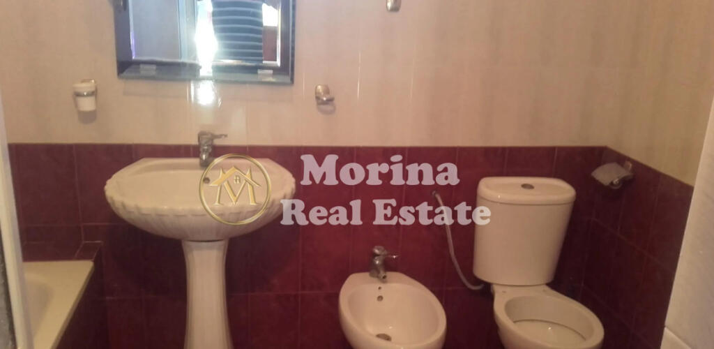Affitto, Ingresso Privato, 300 euro, Selite