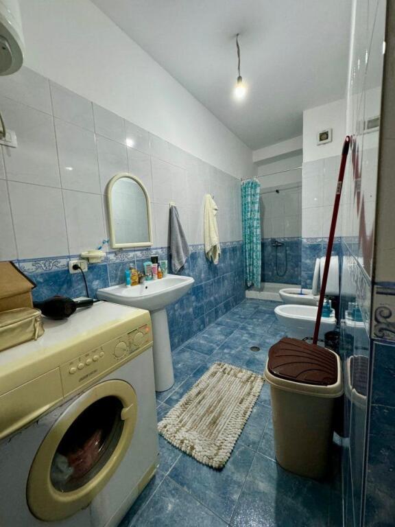 Apartament 1+1 me Qera - 450mije Leke - Astir