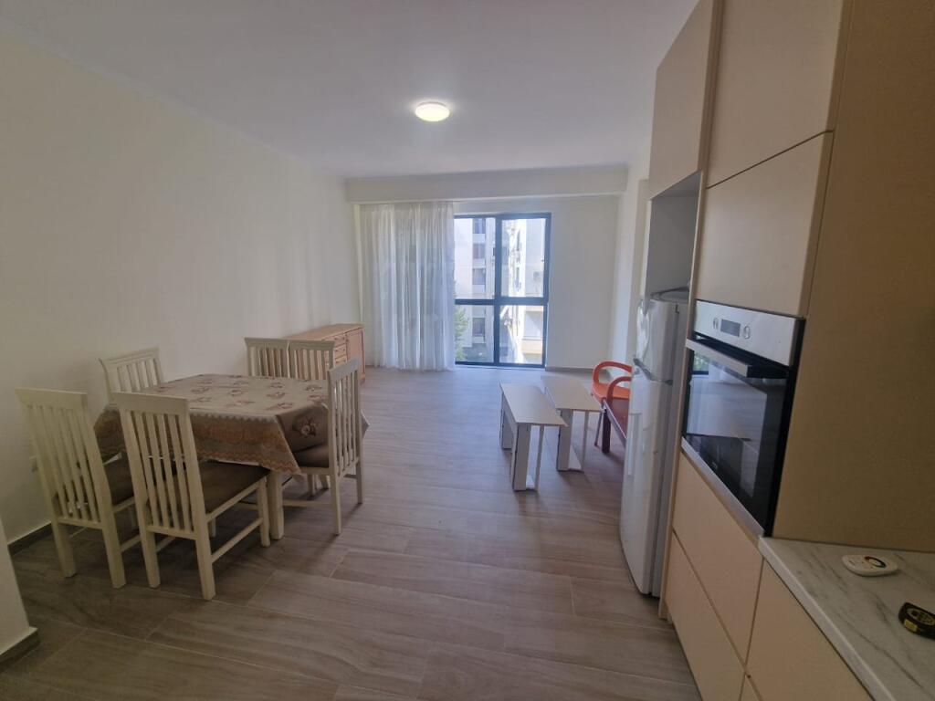 Jepet me qera apartament 1+1 ne Astir te kompleksi "Urban Gate".