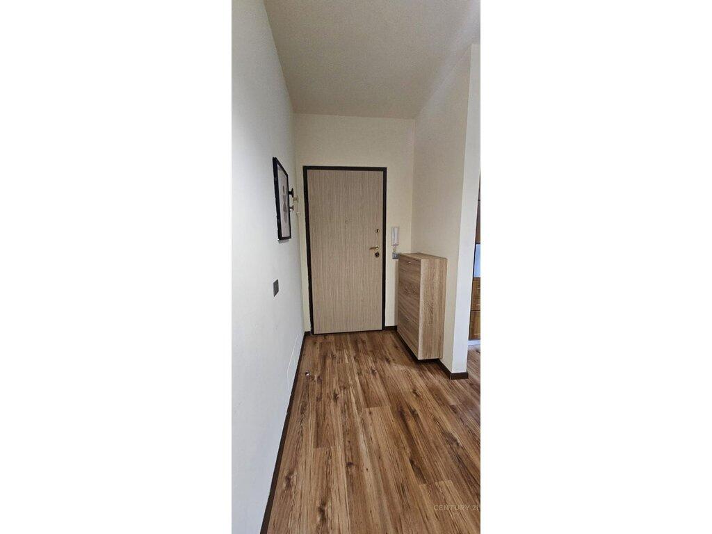 Apartment 1+1 for rent on Dibres Street!