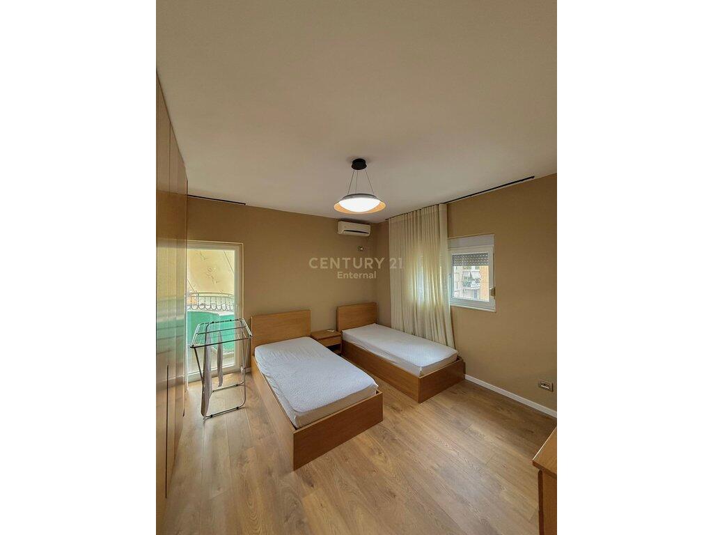 🏠 In Affitto – Appartamento 2+1 | Comune di Parigi, Tirana