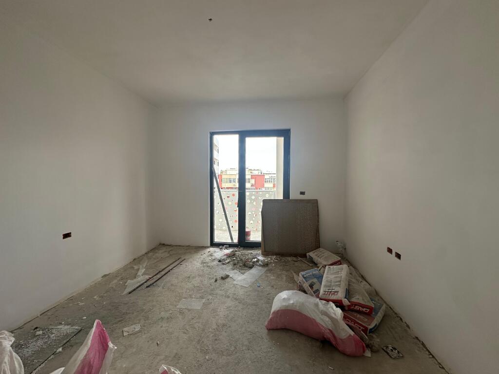 Apartament 2+1+2 për Shitje – Corner Residence