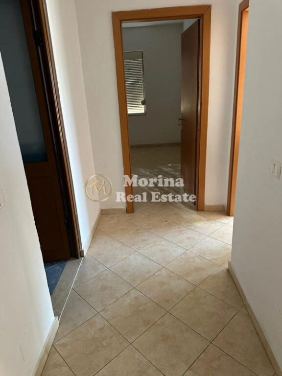 Qera, Apartament 2+1, Astir, 400 euro/muaj