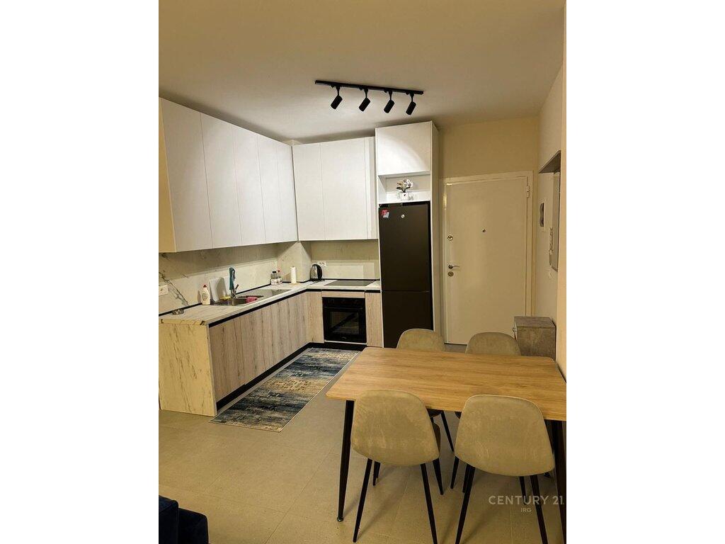 🏡 Appartamento 1+1+guardaroba in affitto a Kodra e Diellit!