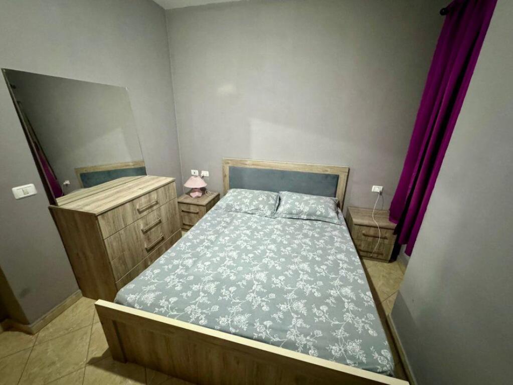Apartament 1+1 me Qera - 450mije Leke - Astir
