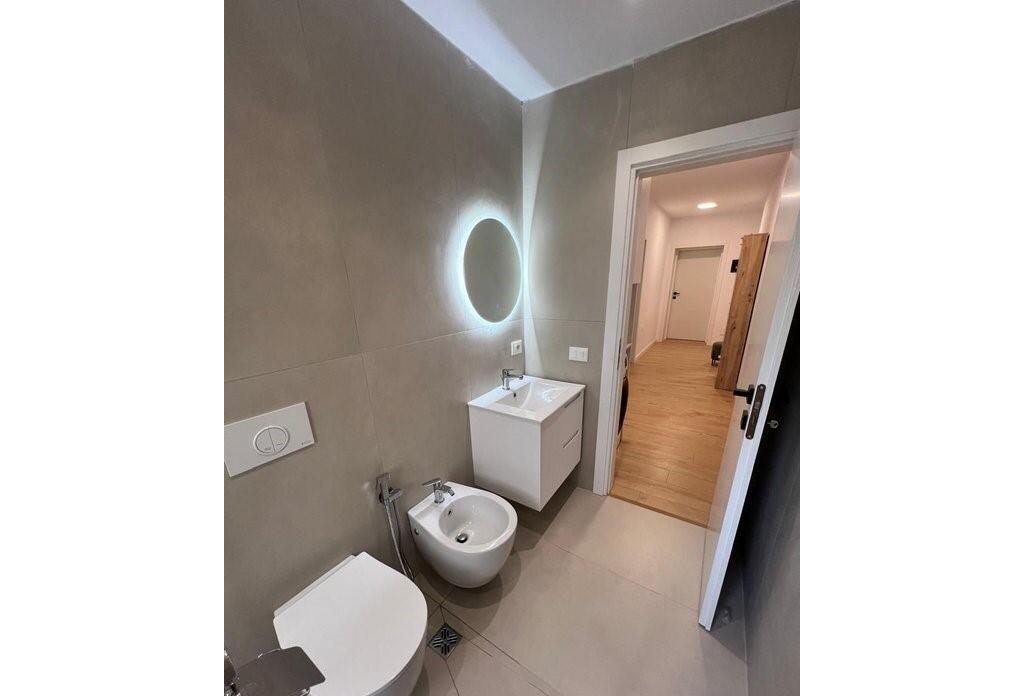 2+1 Apartment for Rent on Zogu I Parë Boulevard, Tirana