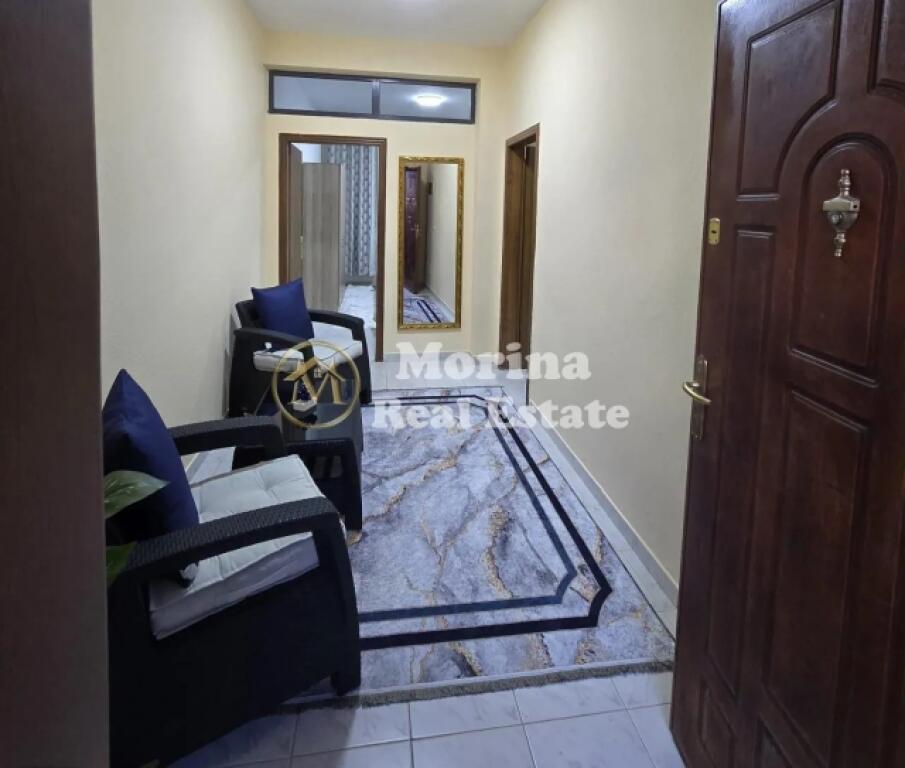 Rent Private Entrance 2+1, Vasil Shanto 750 Euro/month