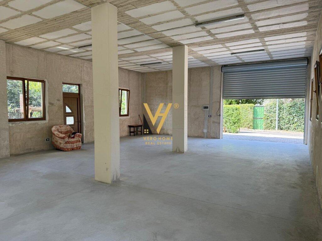 WAREHOUSE 120 M2 FOR RENT MILITARY HOSPITAL 650 EURO