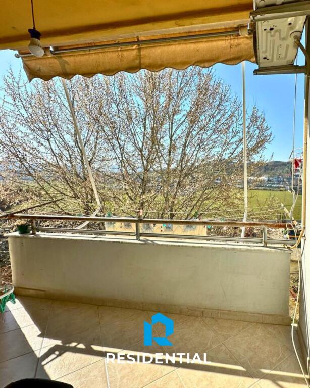 Ne Astir Shitet Apartament 1+1 I Mobiluar!