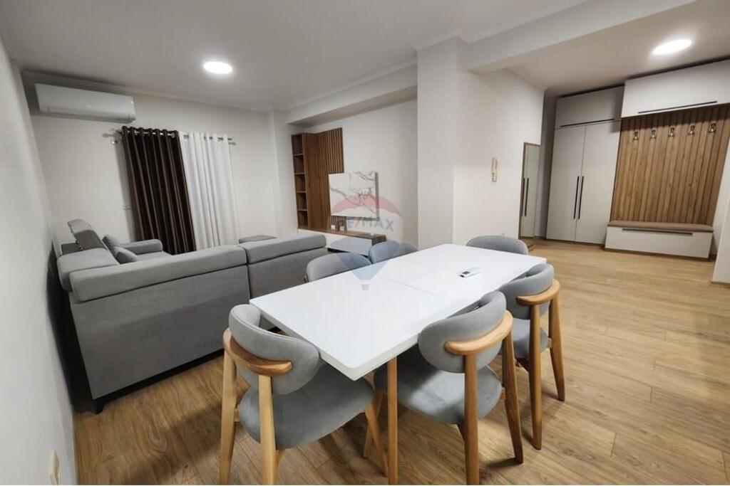 Apartament 2+1+2 me qira