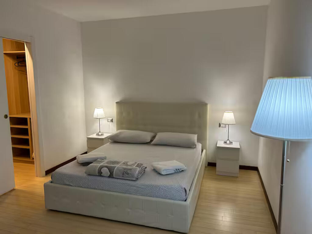 Appartamento in affitto 2+1+2 a Fresk (ID B2201415) Tirana