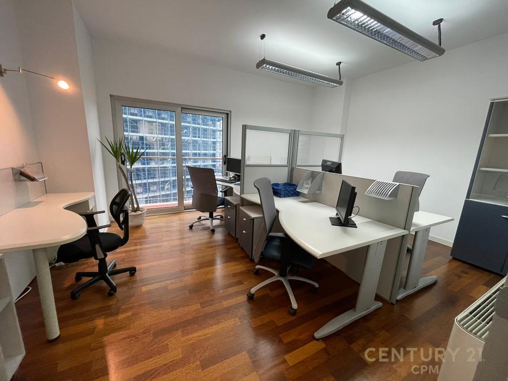 Office for rent at ETC Gallery