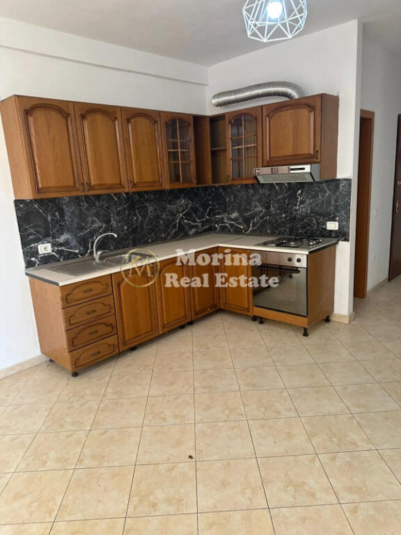 Qera, Apartament 2+1, Astir, 400 euro/muaj