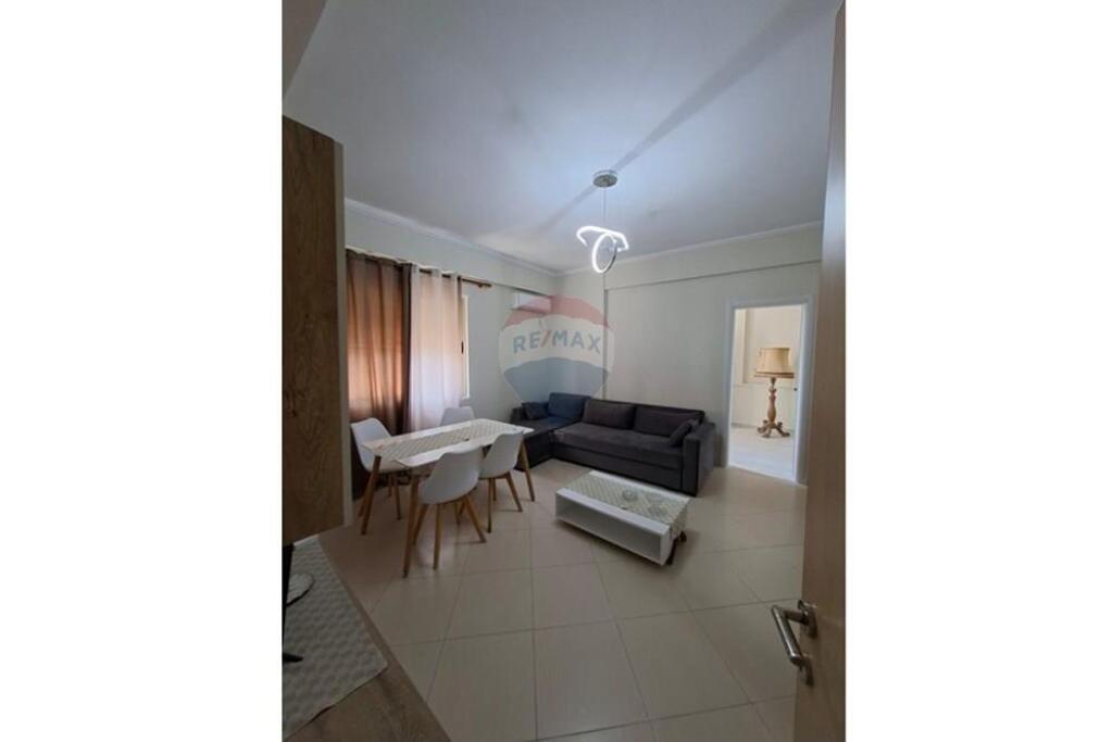 Apartment 2+1 for rent at Golden Park3