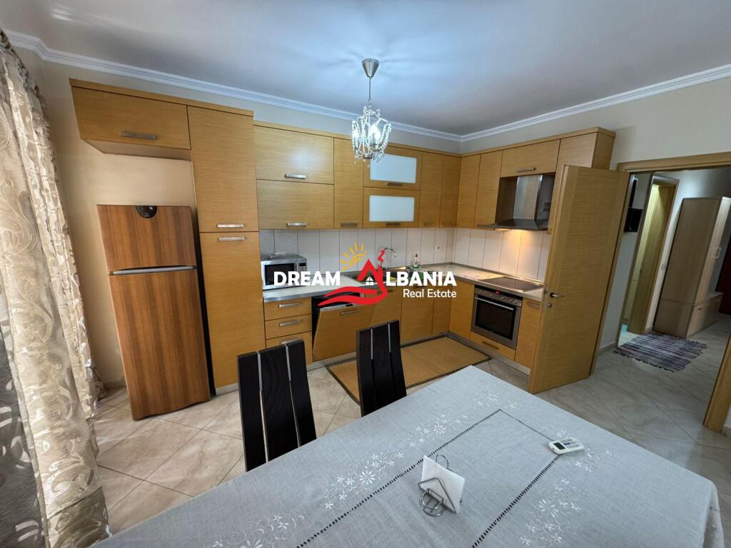 Appartamento 1+1 in affitto nel centro di Tirana vicino a Selvia (ID 42111431)
