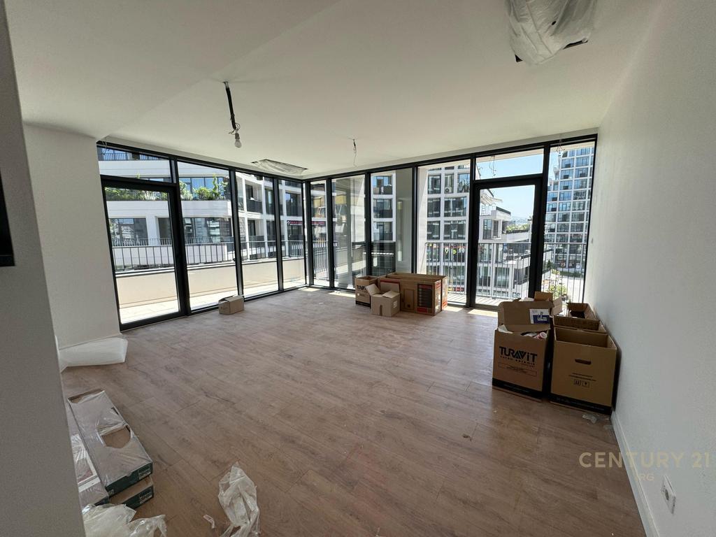 2+1 apartment or office for rent at Lake View Residence!