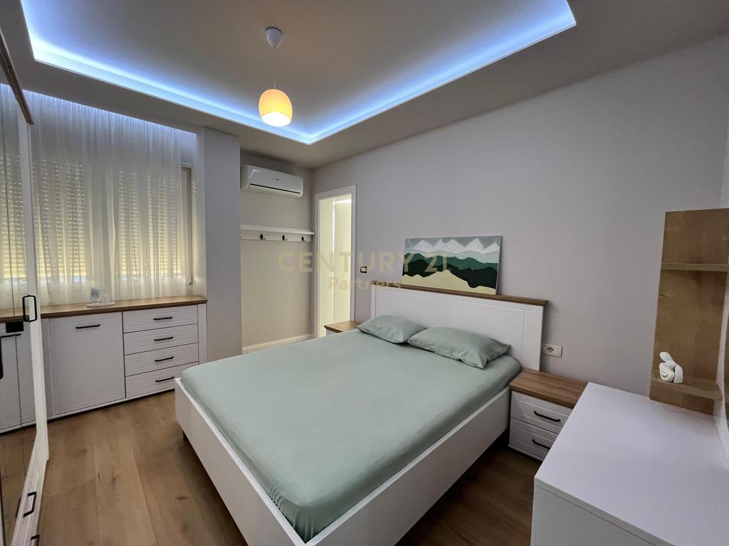 🏡 Perfect Penthouse with Terrace and Stunning Views of Mount Dajti!