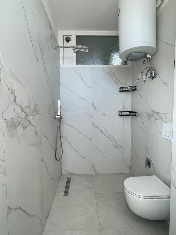 📢 Modern Apartment 2+1+2 for Sale – Ready to Live! 📍 Tirana opposite Delijorgji, Kavaja street 💶 Sale price: 250,000 €